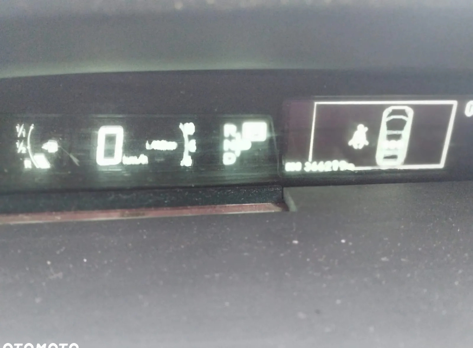 Toyota Prius cena 28500 przebieg: 355000, rok produkcji 2011 z Częstochowa małe 121